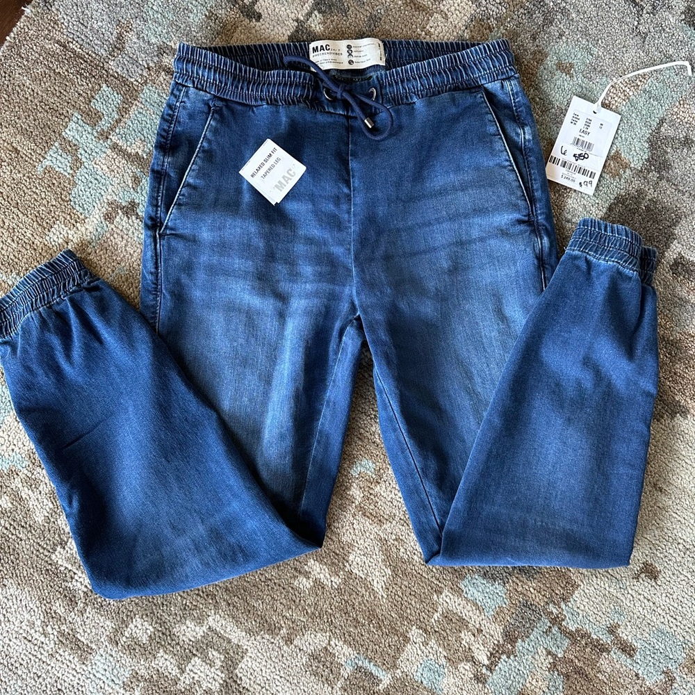 Mac relaxed slim fit tapered leg jean